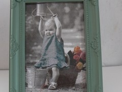 obrázek - kolo u okna