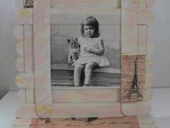 obrázek - dítě a konev