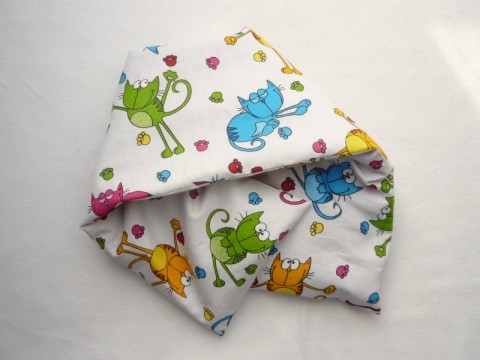 HŘEJÍLEK / CHLADÍLEK– veselý kočičí polštář polštářek relaxace pohanka nahřívací nákrčník zdraví pohankový bolest ohříváček migréna nahřívací polštářek slupky nahřívací polštář krční pohankový polštář nahříváček 