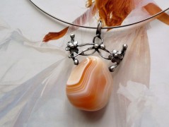 Letní náhrdelník s vinutkou TIP-TOP