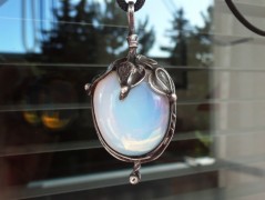 Letní náhrdelník s vinutkou TIP-TOP