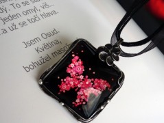 Letní náhrdelník s vinutkou TIP-TOP