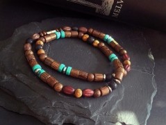 Letní náhrdelník s vinutkou TIP-TOP