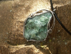 Letní náhrdelník s vinutkou TIP-TOP