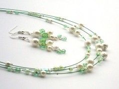 Ve fialové krajce - náhrdelník