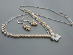 Ve fialové krajce - náhrdelník