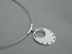 Ve fialové krajce - náhrdelník