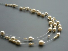 Ve fialové krajce - náhrdelník