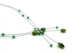 Ve fialové krajce - náhrdelník