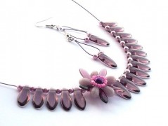 Ve fialové krajce - náhrdelník