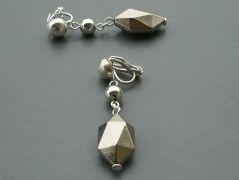 Ve fialové krajce - náhrdelník