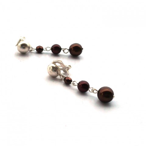 Hnědé perličky - klipsové náušnice princezna hnědé jemné perličky perlička něžné ples plesové slavnostní plesový perličkový párty perličkové plesová klipsy klipsny maturitní klipsové maturita klipsa klipsna bez dírek nepropíchnuté 