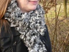 Ve fialové krajce - náhrdelník