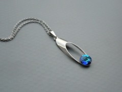 Ve fialové krajce - náhrdelník