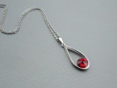 Ve fialové krajce - náhrdelník