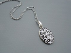 Ve fialové krajce - náhrdelník