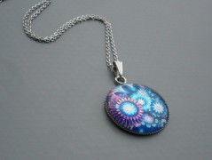 Ve fialové krajce - náhrdelník