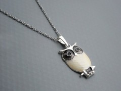 Ve fialové krajce - náhrdelník