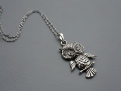 Ve fialové krajce - náhrdelník