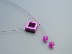 Ve fialové krajce - náhrdelník