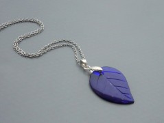 Ve fialové krajce - náhrdelník