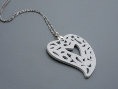 Ve fialové krajce - náhrdelník