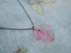 Ve fialové krajce - náhrdelník