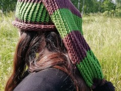 Pletená mega dlouhá čepice pruhy