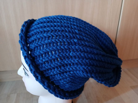 Pletená spadlá čepice (královská) dárek zima žena zimní teplá muž 