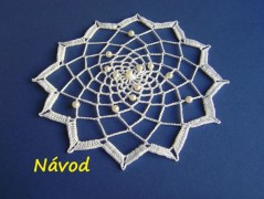 Háčkovaná velká šiška s kraječkou