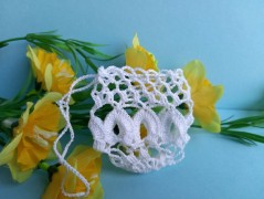 Háčkovaná velká šiška s kraječkou