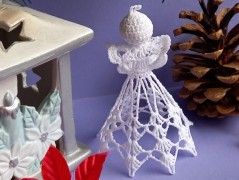 Háčkovaná velká šiška s kraječkou