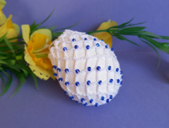 Háčkovaná velká šiška s kraječkou