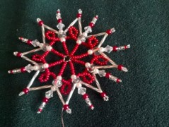 vajičko - závěs z korálků