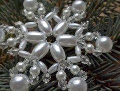 vajičko - závěs z korálků