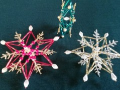 vajičko - závěs z korálků