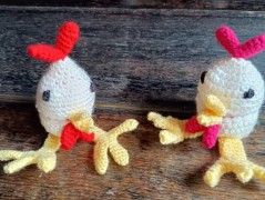 vajičko - závěs z korálků