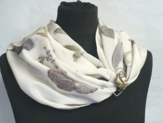 Hedvábný šátek Violet.