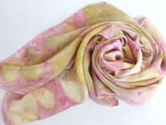 Hedvábný šátek Violet.