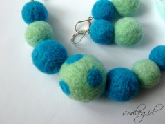 Náušnice s malinovými růžemi