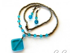 Náušnice s malinovými růžemi