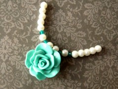 Náušnice s malinovými růžemi