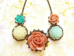 Náušnice s malinovými růžemi