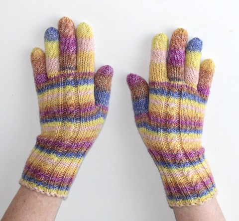 Rukavice Slunečný den merino modrá žlutá pestré zimní podzimní vínová rukavice merino rukavičky okr prstové ivka polyamid 