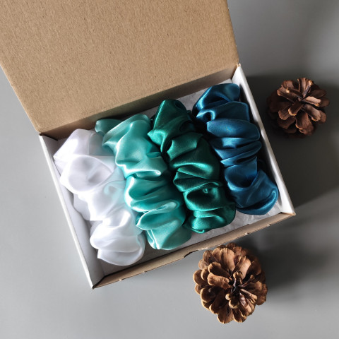 Dárkové - 4 scrunchies L v zelené spona sponka sponky do vlasů spony scrunchies scrunchie 