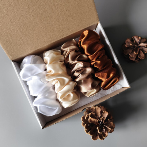 Dárkové - 4 scrunchies L v béžové spona sponka sponky do vlasů spony scrunchies scrunchie 