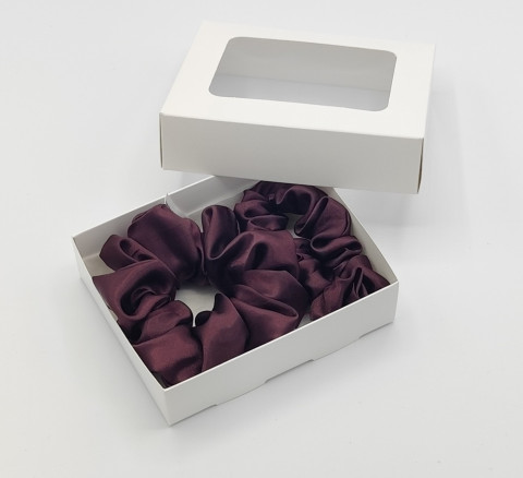 Sada dvou tmavě vínových gumiček gumička gumičky do vlasů spony scrunchies scrunchie 
