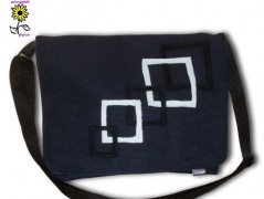 Střapatý nákrčník ,,The Red