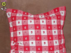 Střapatý nákrčník ,,The Red