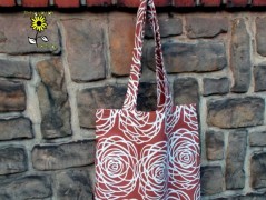 Střapatý nákrčník ,,The Red